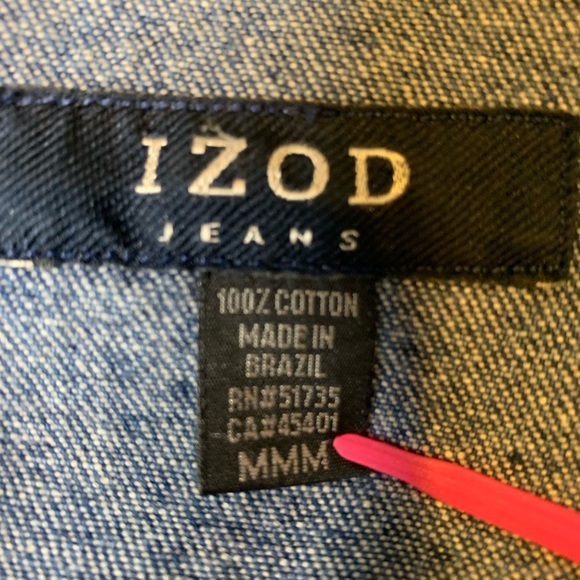 Vintage Izod trucker jean jacket, medium wash denim, size medium, four pockets - Picture 2 of 13
